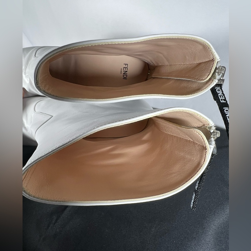 Fendi White Leather Ankle Boots Size 40 Made in Italy - Picture 10 of 12